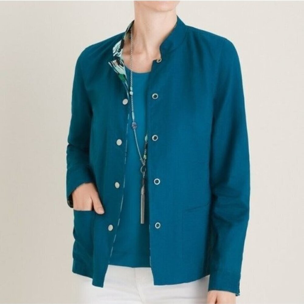 NWOT Chico's Reversible Solid To Printed Linen Jacket - Picture 3 of 5